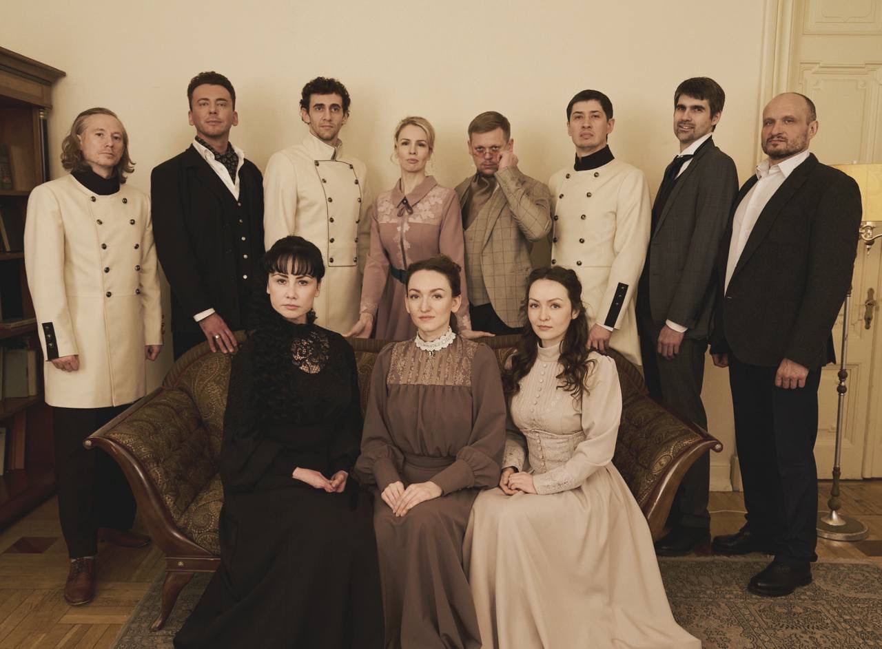 Три сестры. Театральный проект Щукина