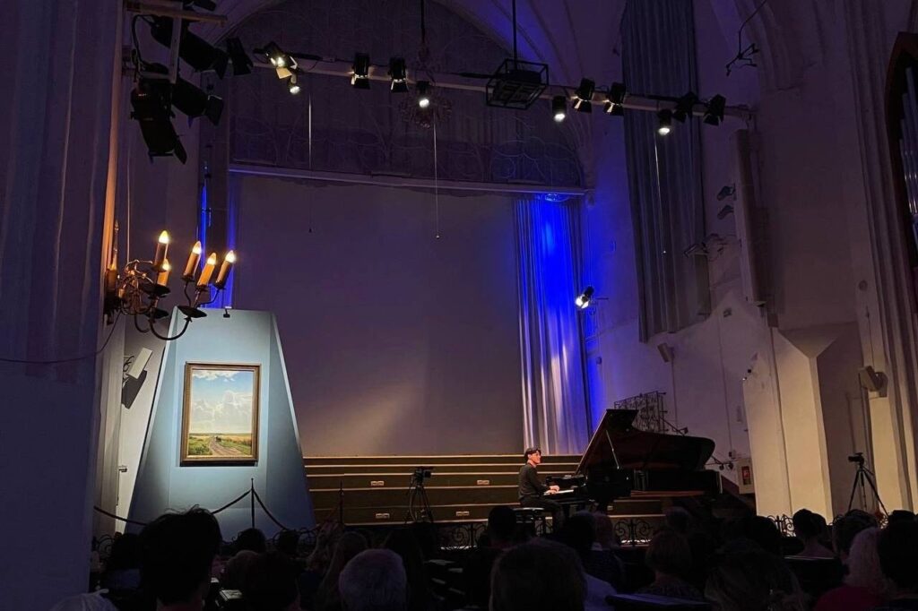 «Выставка одной картины» в Кафедральном соборе Калининграда