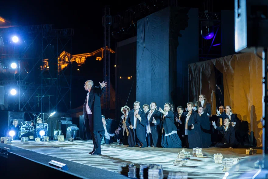 Большой фестиваль искусств в Херсонесе