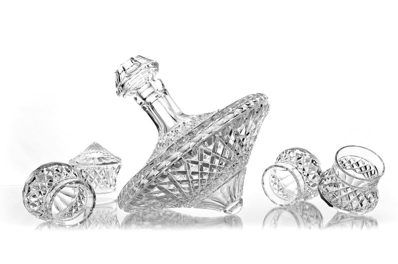 Галерея HERITAGE Выставка «Орбиты хрупких тел»